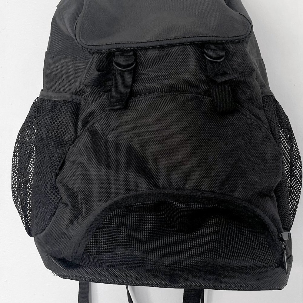 NWOT Sporti Multi-Sport Backpack Deluxe Large Black Bag for All Athletic Sports